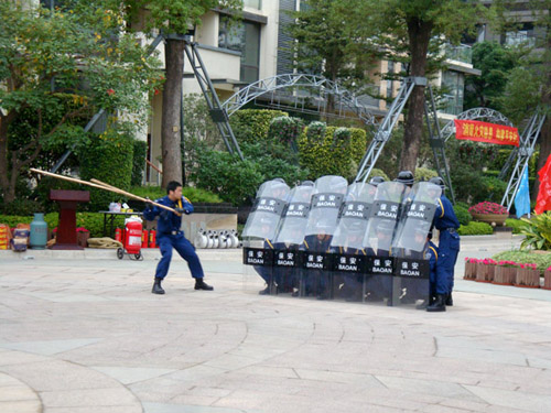 節假日更體現執勤保安的優秀品質